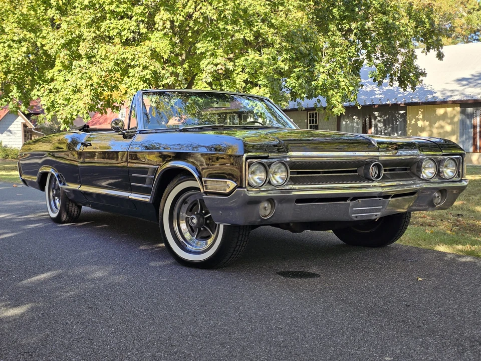 1965 Buick Wildcat - Image 17 of 31