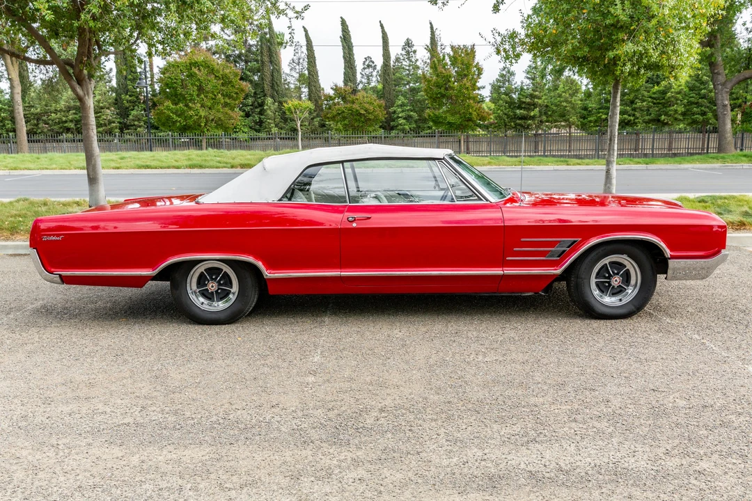 1965 Buick Wildcat - Image 17 of 31