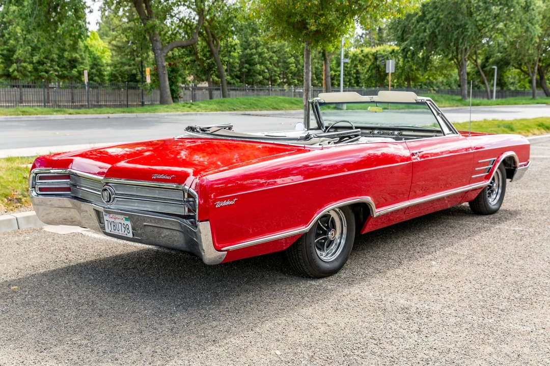 1965 Buick Wildcat - Image 8 of 31