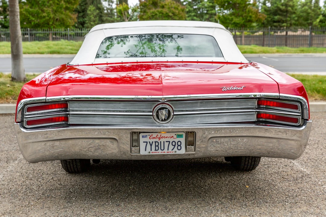 1965 Buick Wildcat - Image 16 of 31