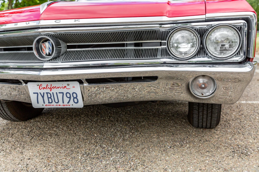 1965 Buick Wildcat - Image 22 of 31