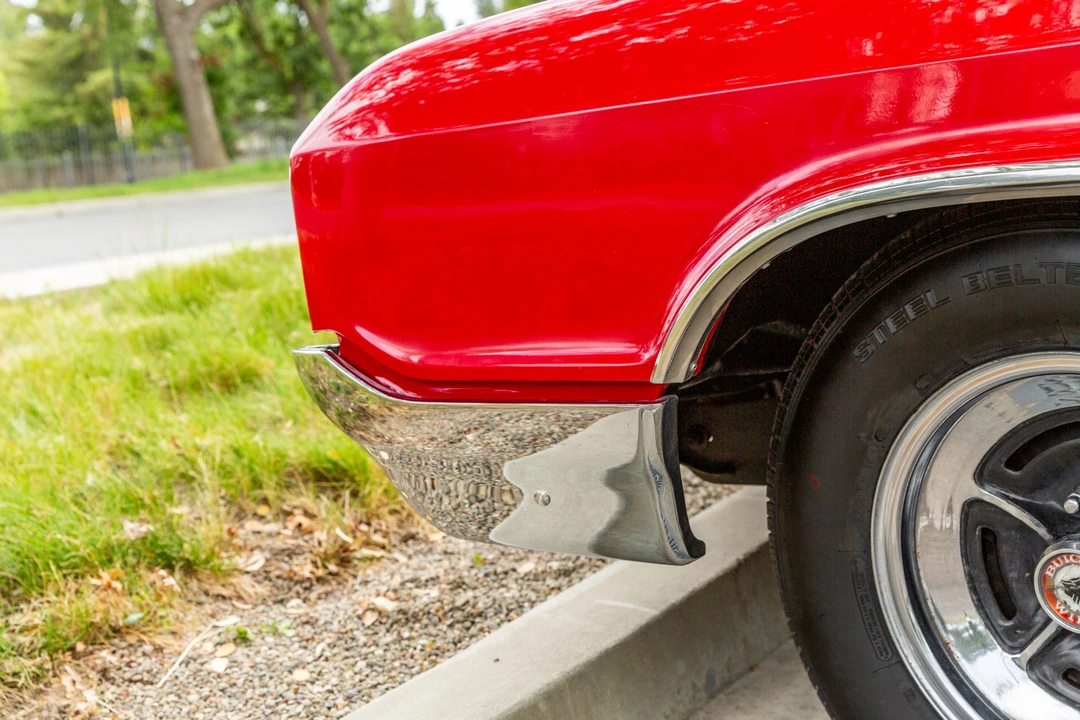 1965 Buick Wildcat - Image 28 of 31