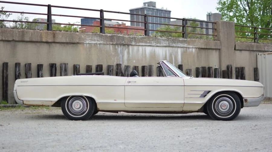 1965 Buick Wildcat - Image 2 of 12