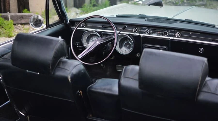 1965 Buick Wildcat - Image 4 of 12