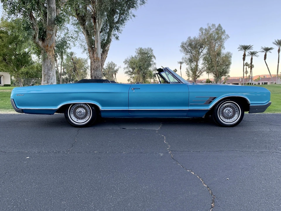 1965 Buick Wildcat - Image 13 of 31
