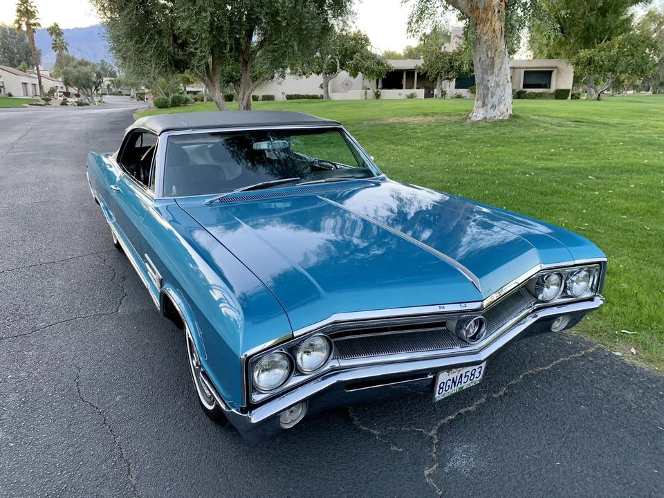 1965 Buick Wildcat - Image 17 of 31