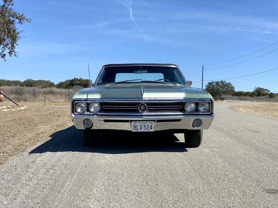 1965 Buick Wildcat - Image 12 of 31