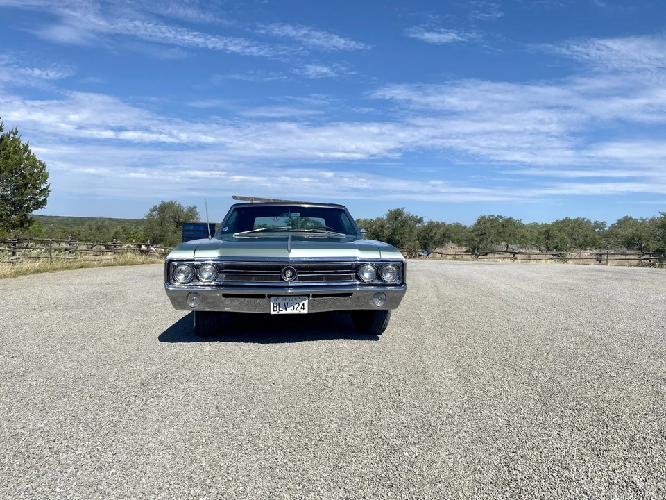 1965 Buick Wildcat - Image 21 of 31