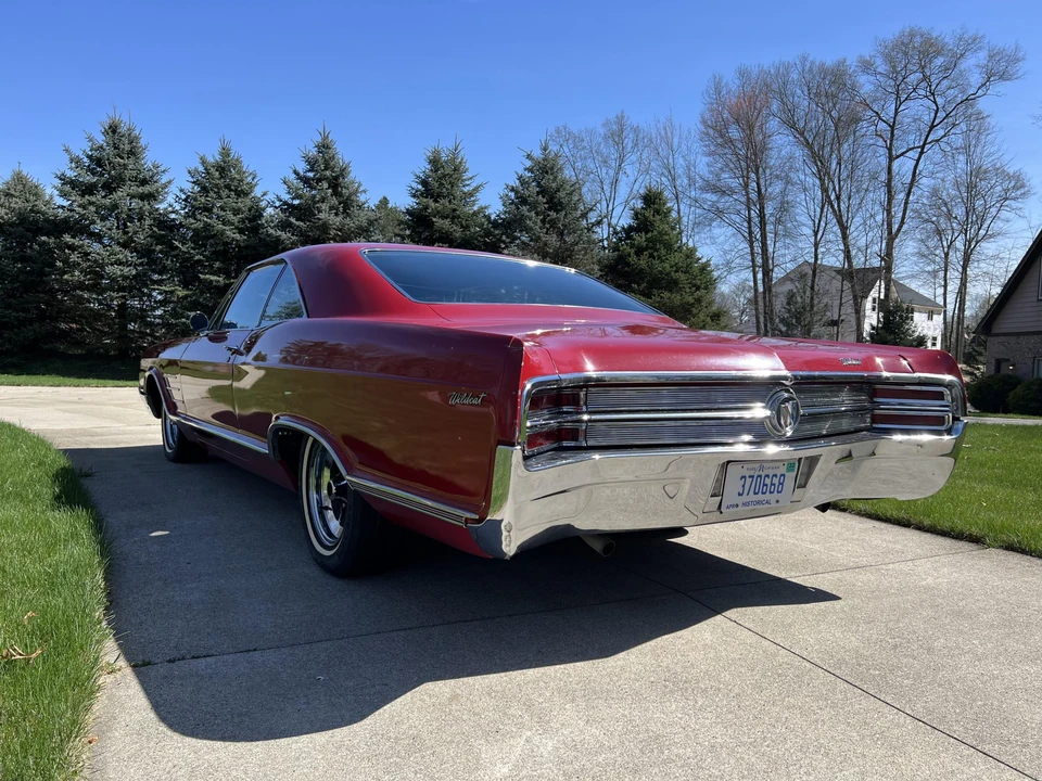 1965 Buick Wildcat - Image 14 of 31