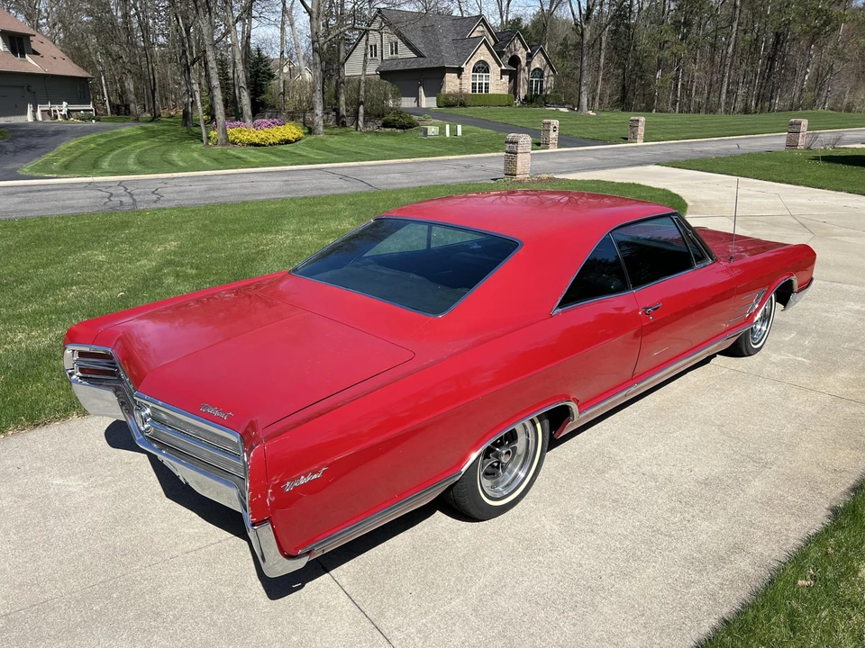 1965 Buick Wildcat - Image 11 of 31