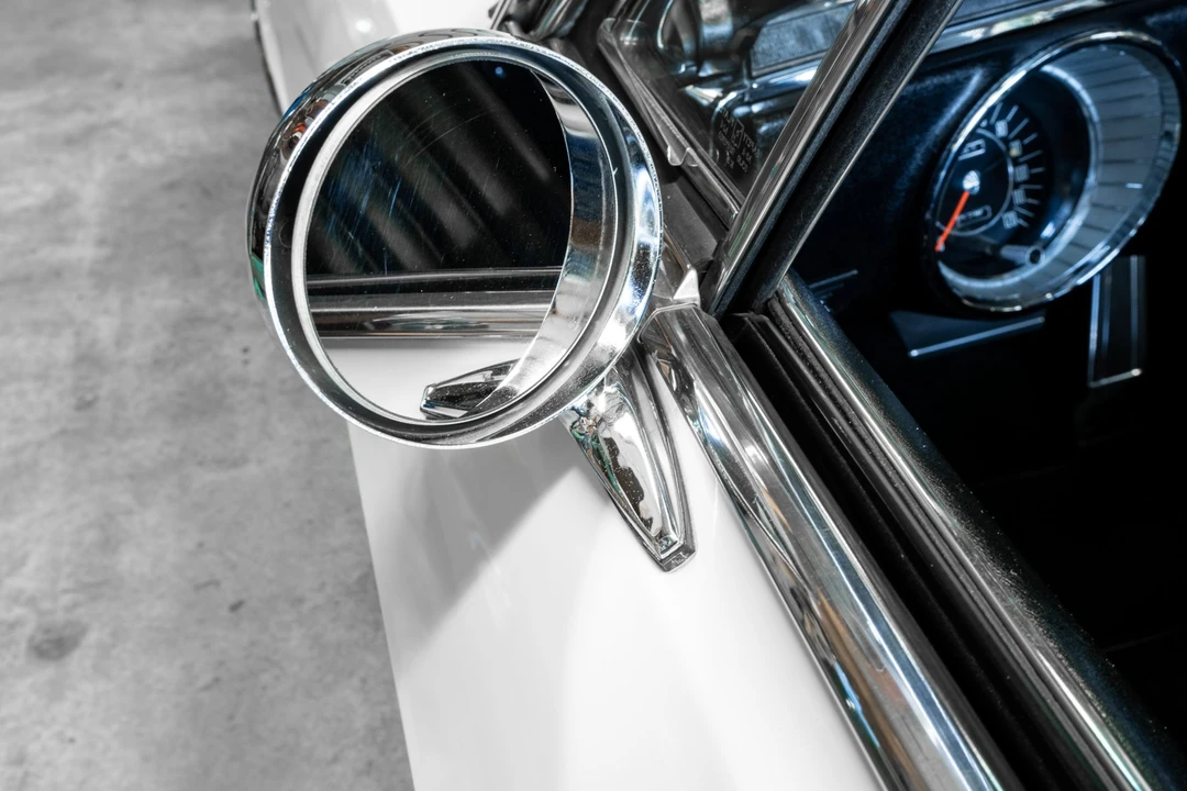 1965 Buick Wildcat - Image 27 of 31