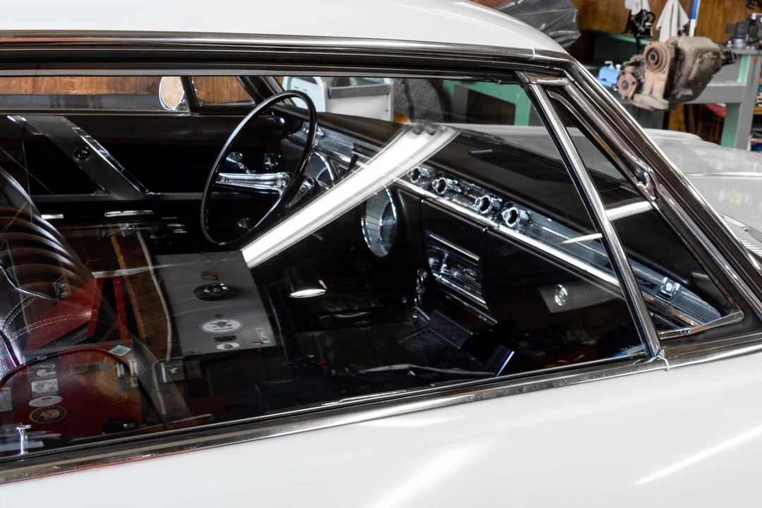 1965 Buick Wildcat - Image 21 of 31