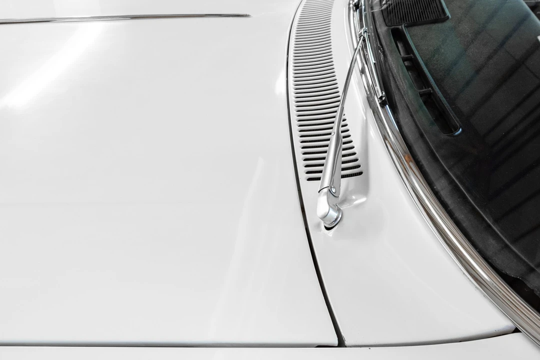 1965 Buick Wildcat - Image 11 of 31
