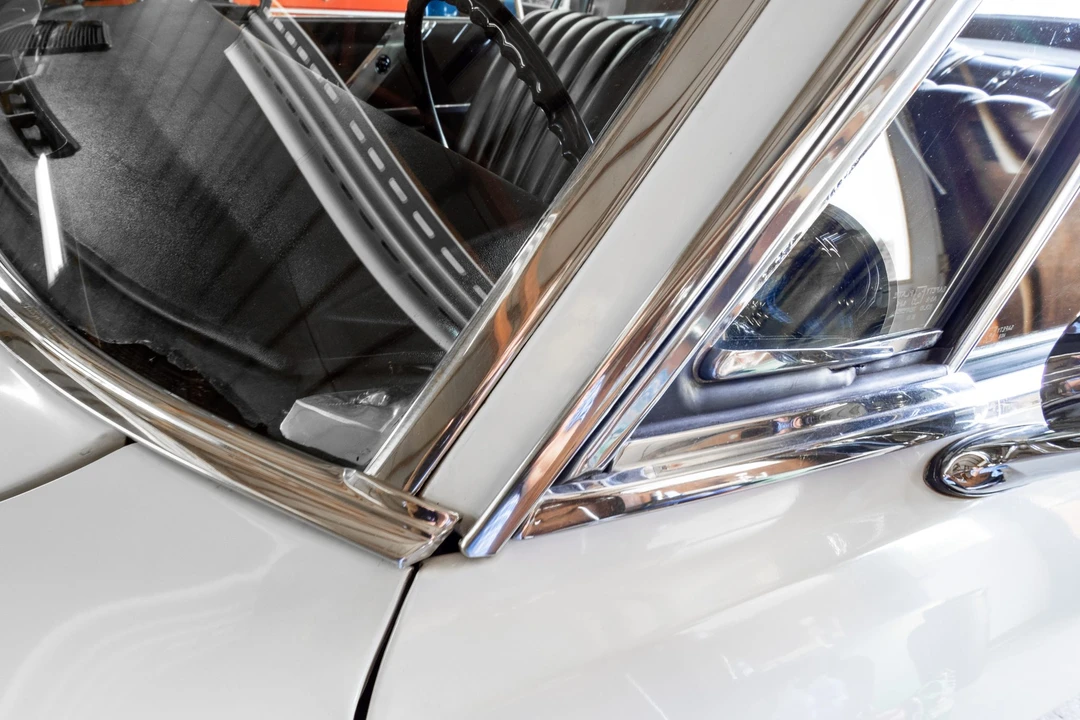 1965 Buick Wildcat - Image 31 of 31