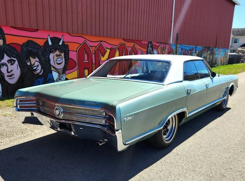 1965 Buick Wildcat - Image 7 of 21