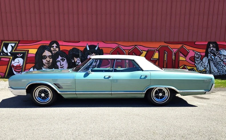 1965 Buick Wildcat - Image 3 of 21