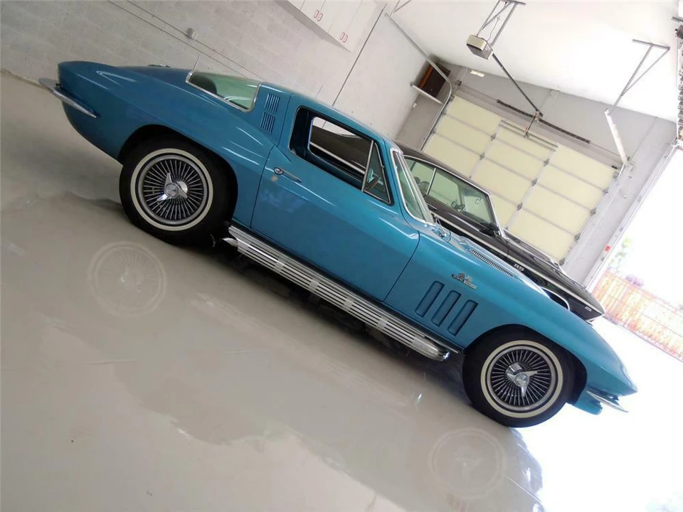 1965 Chevrolet Corvette C2 - Image 3 of 4