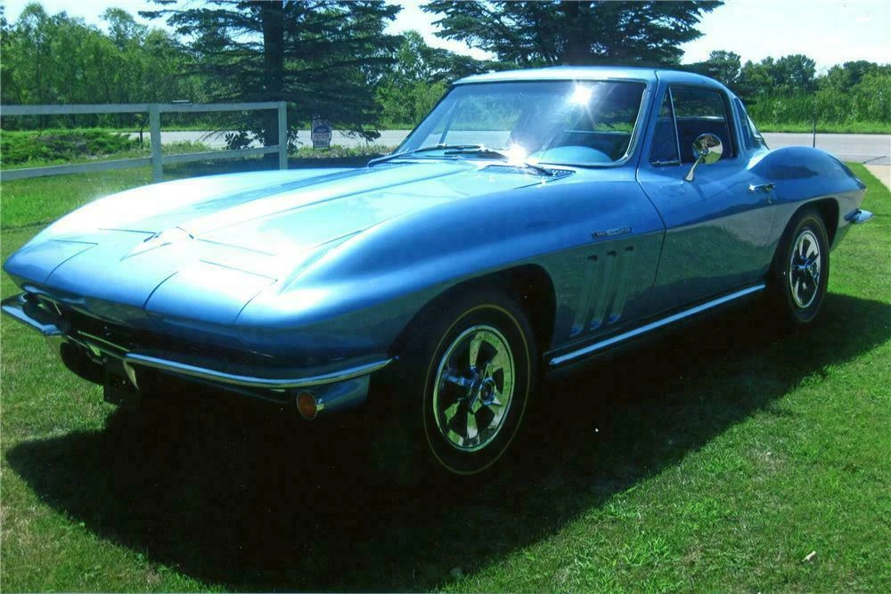1965 Chevrolet Corvette C2 - Image 2 of 3