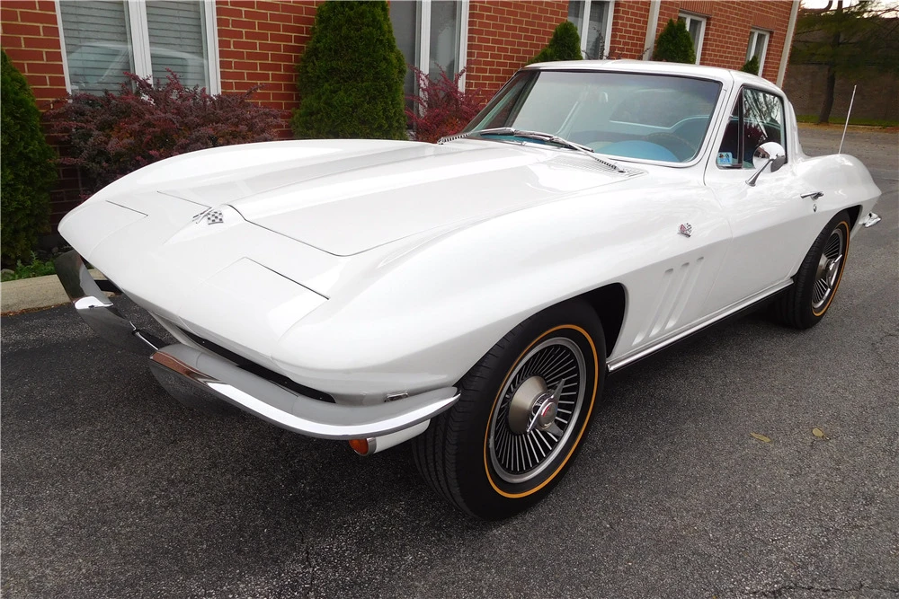 1965 Chevrolet Corvette C2 - Image 2 of 8