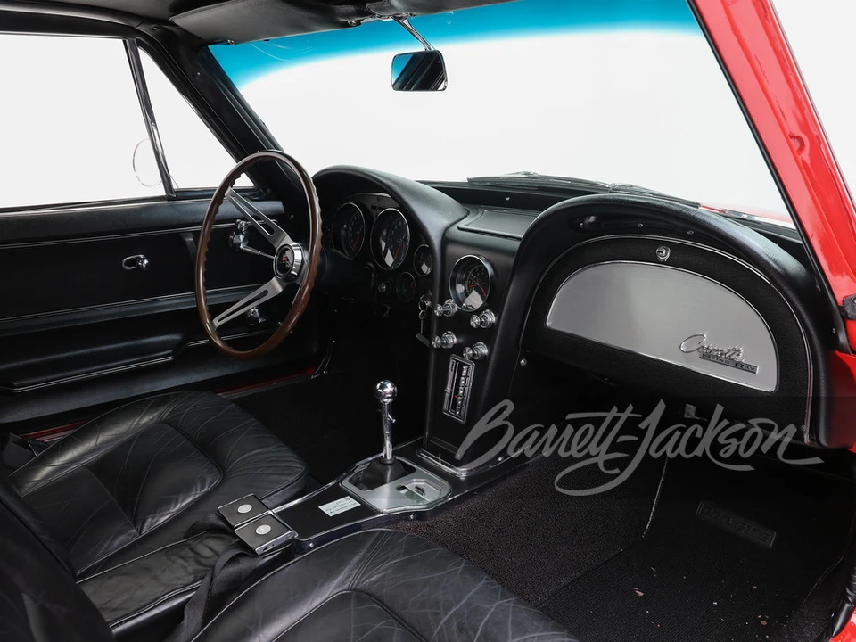 1965 Chevrolet Corvette C2 - Image 4 of 31