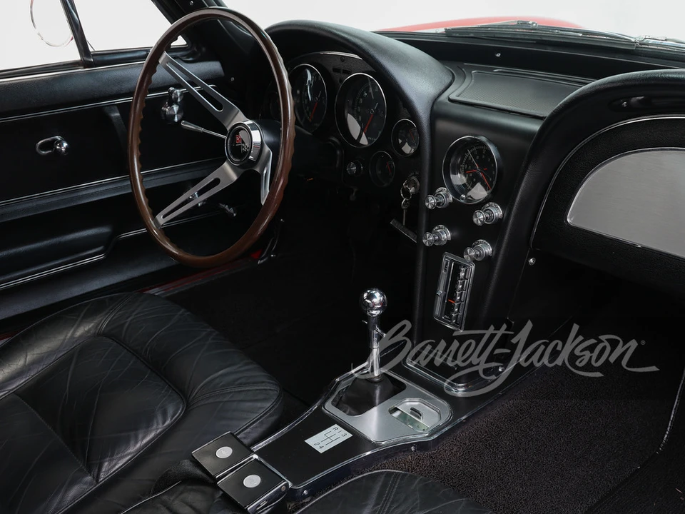 1965 Chevrolet Corvette C2 - Image 16 of 31