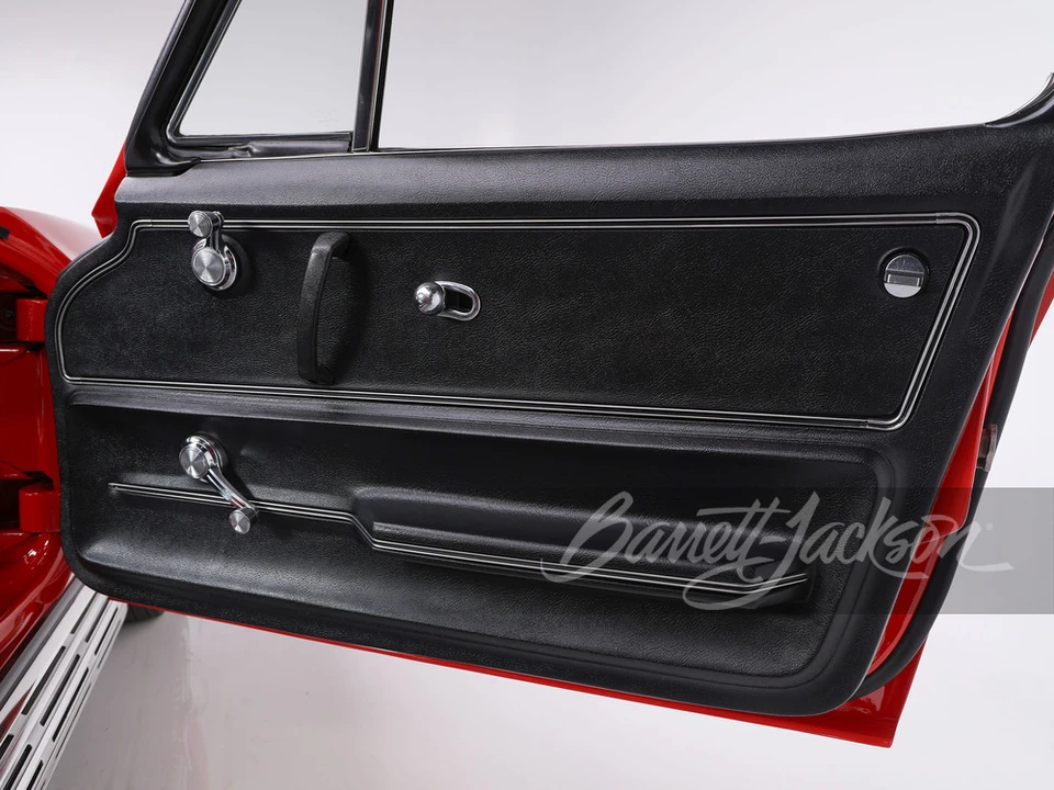 1965 Chevrolet Corvette C2 - Image 24 of 31