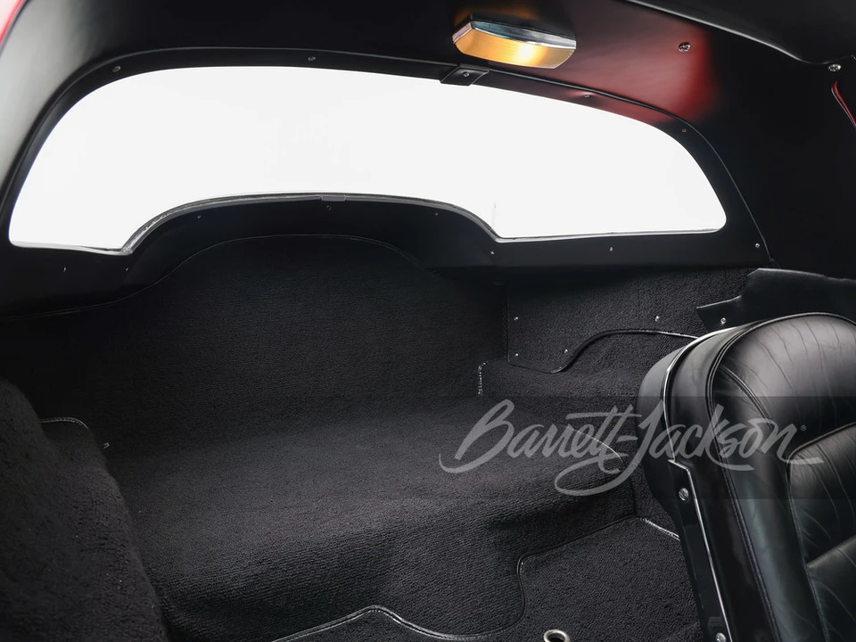 1965 Chevrolet Corvette C2 - Image 22 of 31