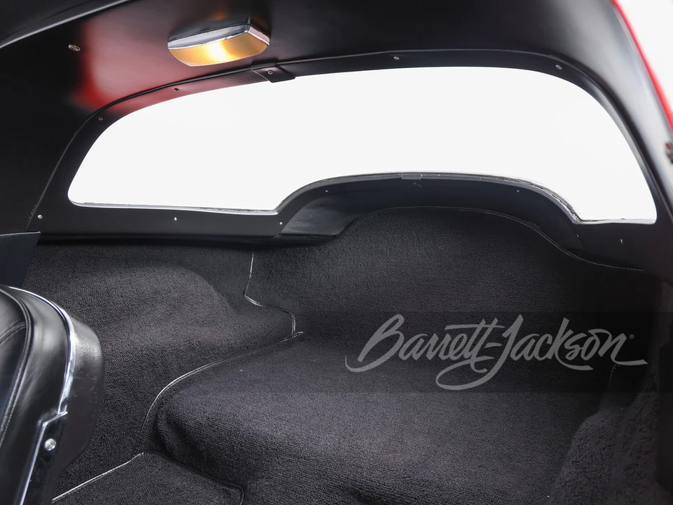1965 Chevrolet Corvette C2 - Image 23 of 31