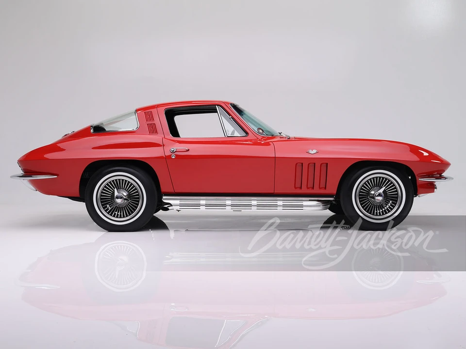 1965 Chevrolet Corvette C2 - Image 2 of 31