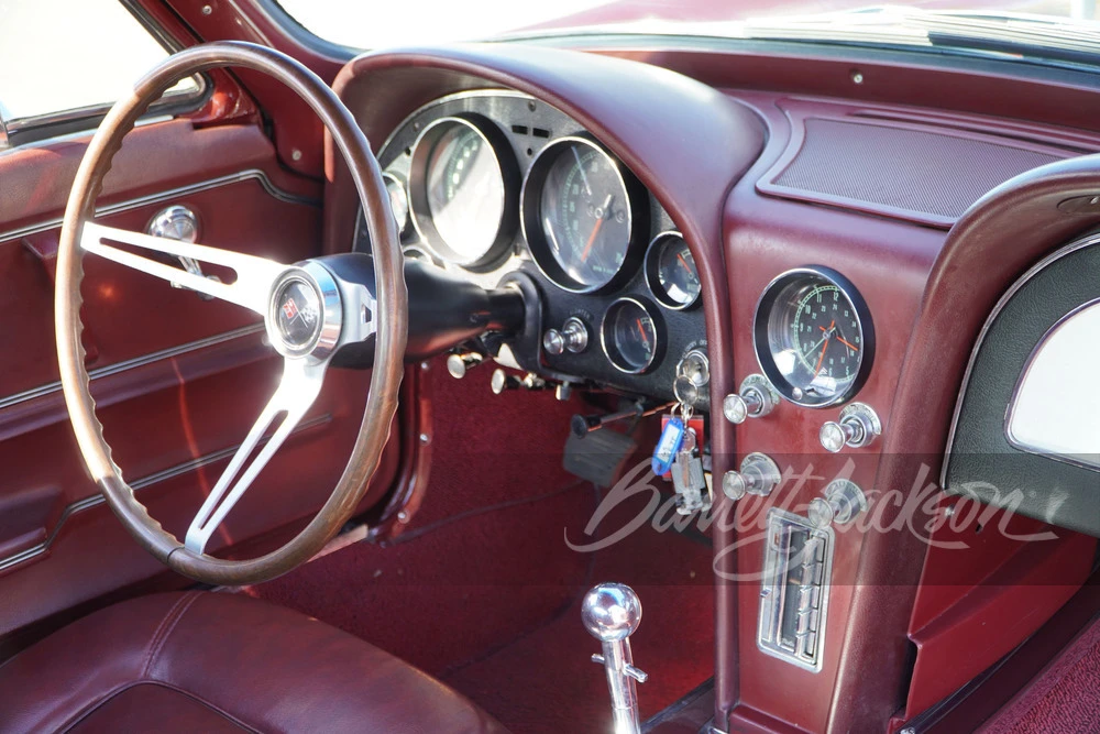 1965 Chevrolet Corvette C2 - Image 9 of 21