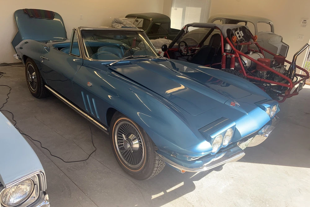 1965 Chevrolet Corvette C2 - Image 2 of 4