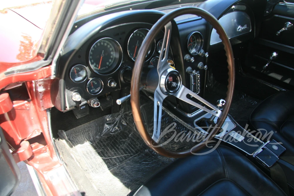 1965 Chevrolet Corvette C2 - Image 15 of 31