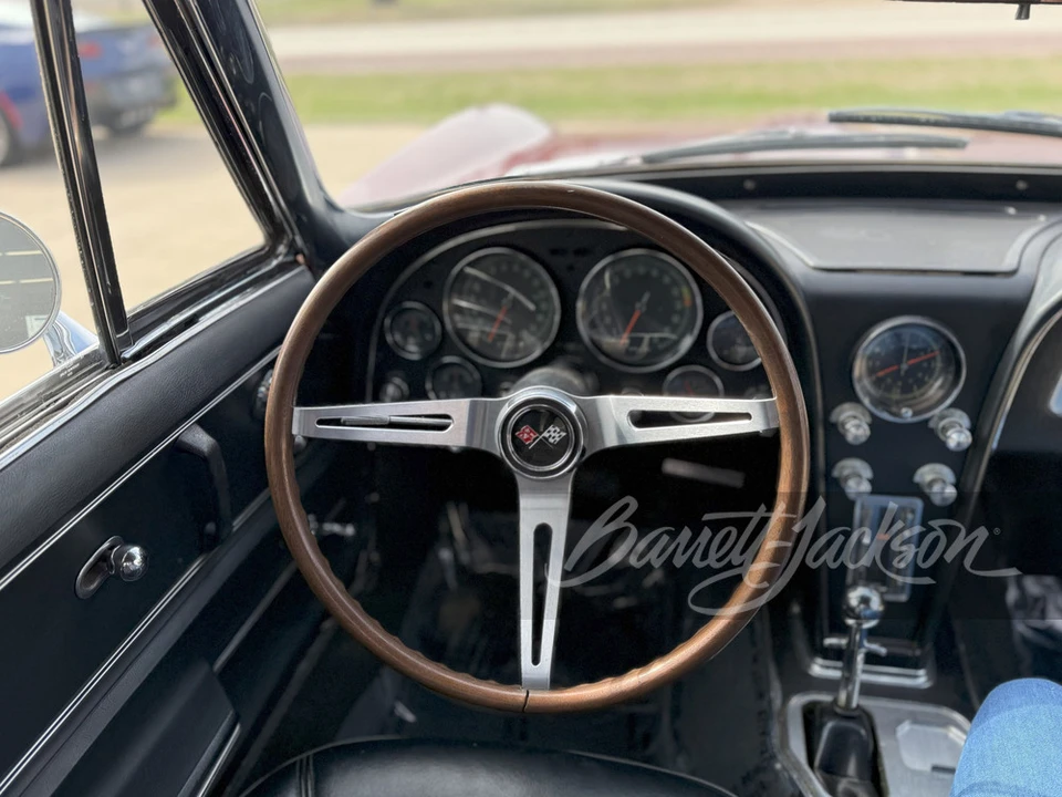 1965 Chevrolet Corvette C2 - Image 10 of 31