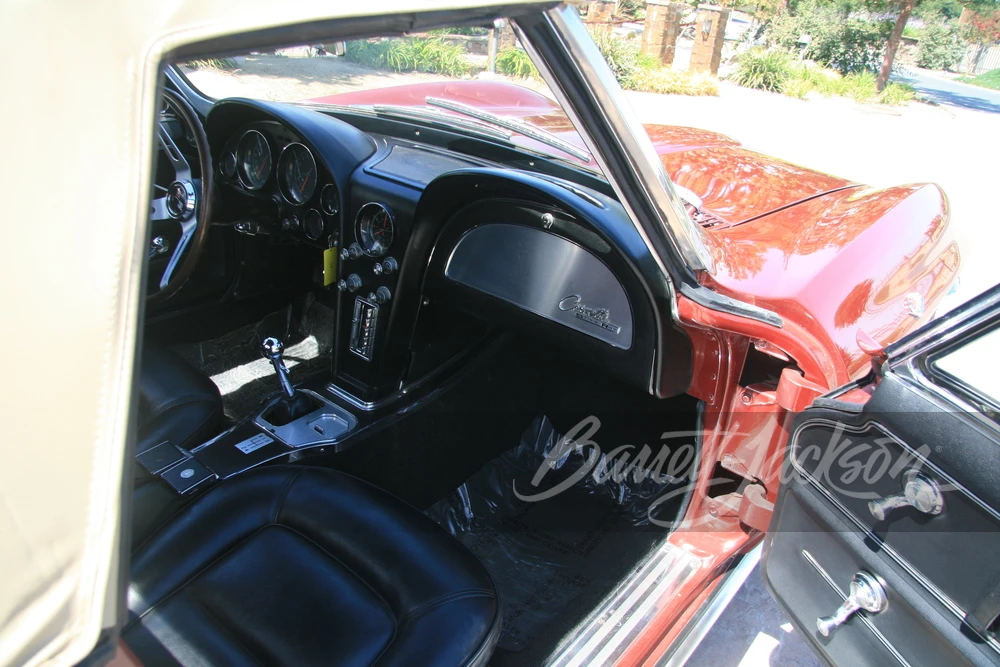 1965 Chevrolet Corvette C2 - Image 13 of 31