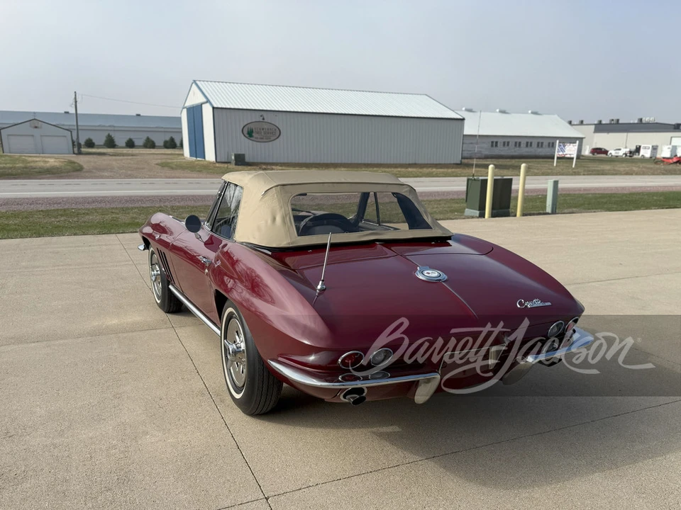1965 Chevrolet Corvette C2 - Image 14 of 31