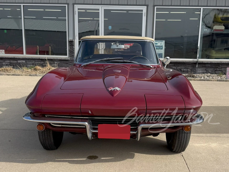 1965 Chevrolet Corvette C2 - Image 23 of 31