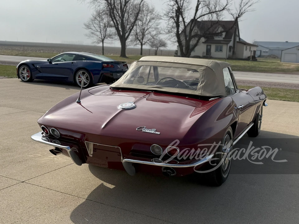 1965 Chevrolet Corvette C2 - Image 2 of 31