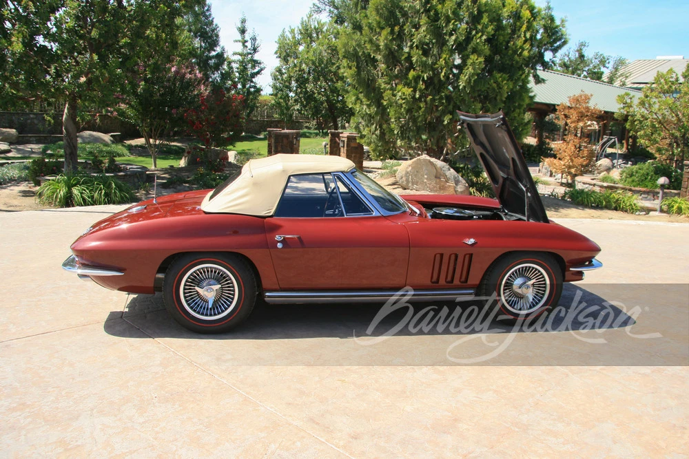 1965 Chevrolet Corvette C2 - Image 2 of 31