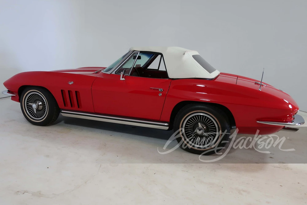 1965 Chevrolet Corvette C2 - Image 17 of 25