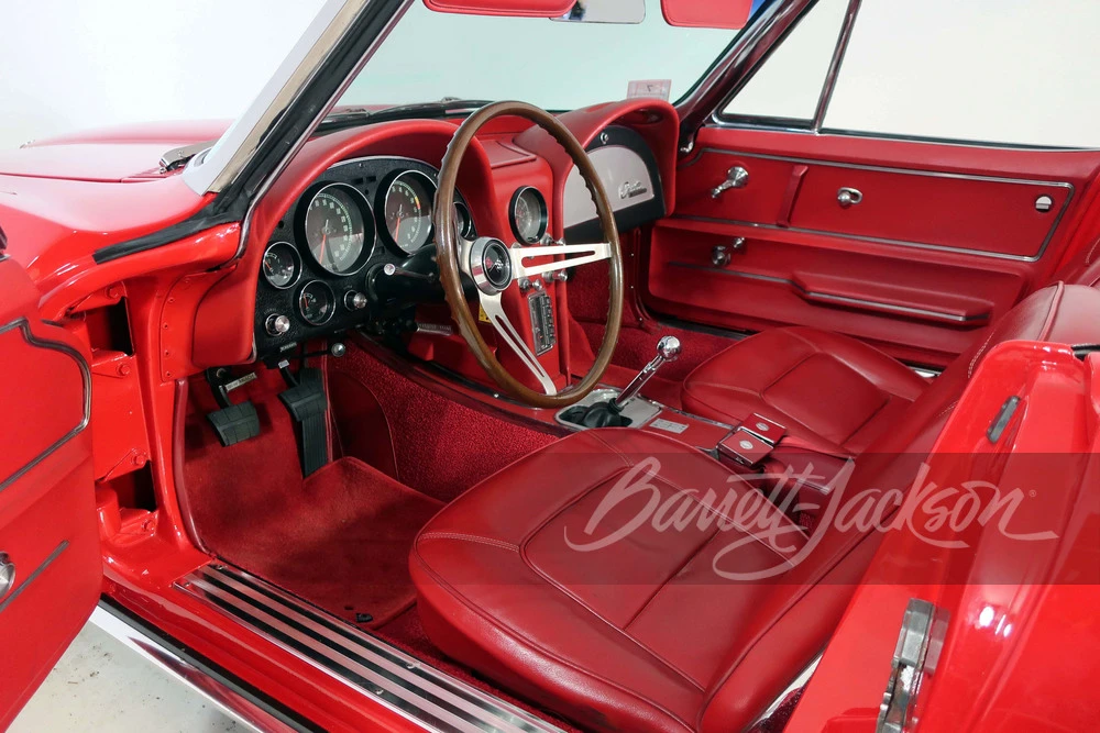 1965 Chevrolet Corvette C2 - Image 14 of 25