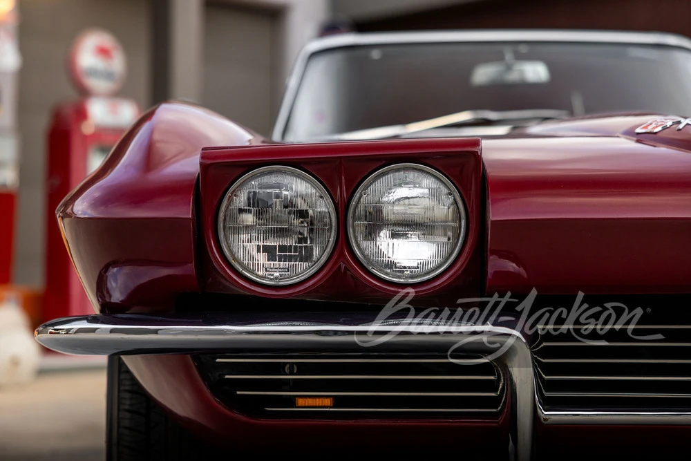 1965 Chevrolet Corvette C2 - Image 14 of 16