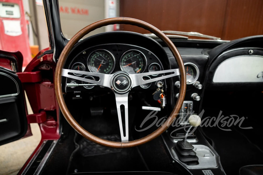 1965 Chevrolet Corvette C2 - Image 7 of 16
