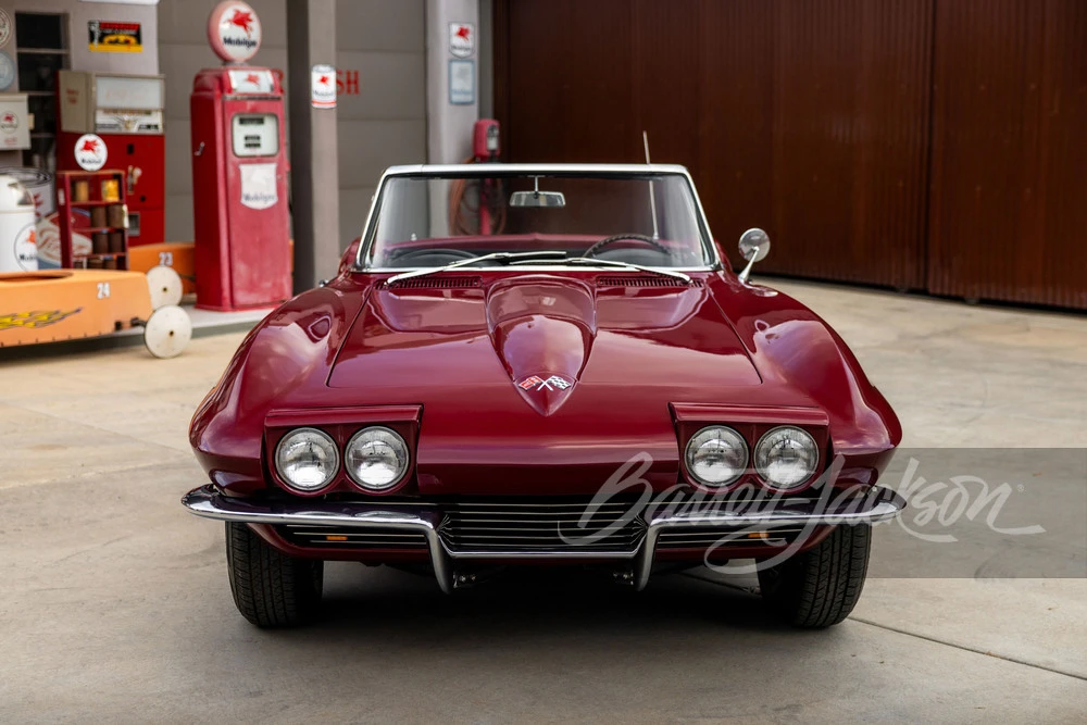 1965 Chevrolet Corvette C2 - Image 10 of 16