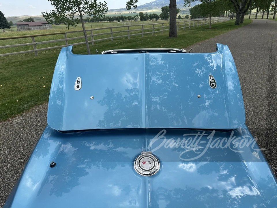 1965 Chevrolet Corvette C2 - Image 9 of 19