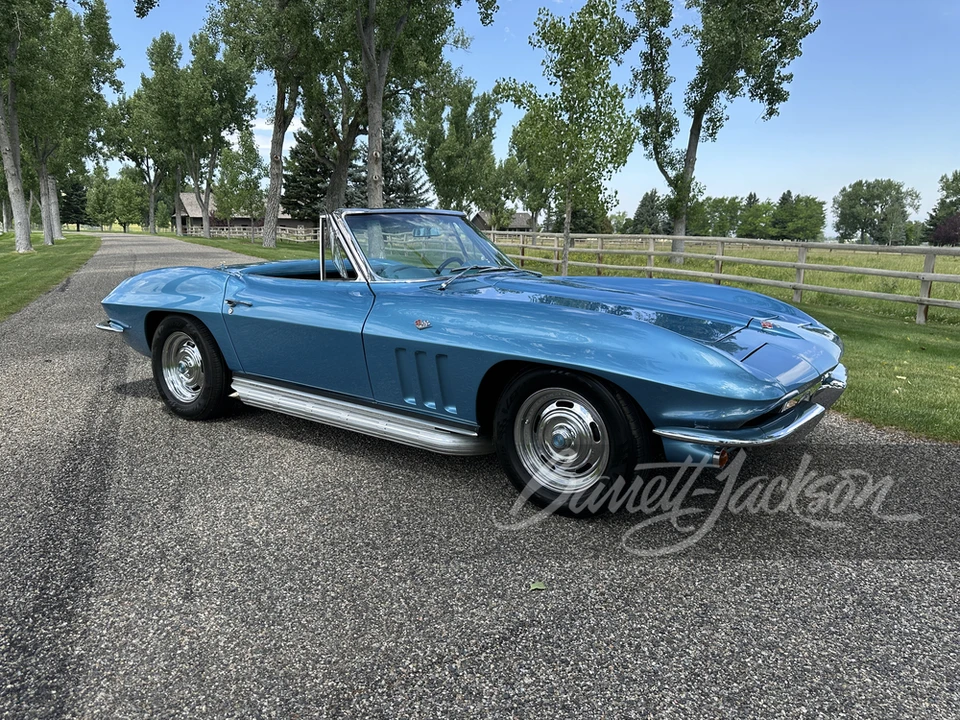 1965 Chevrolet Corvette C2 - Image 10 of 19