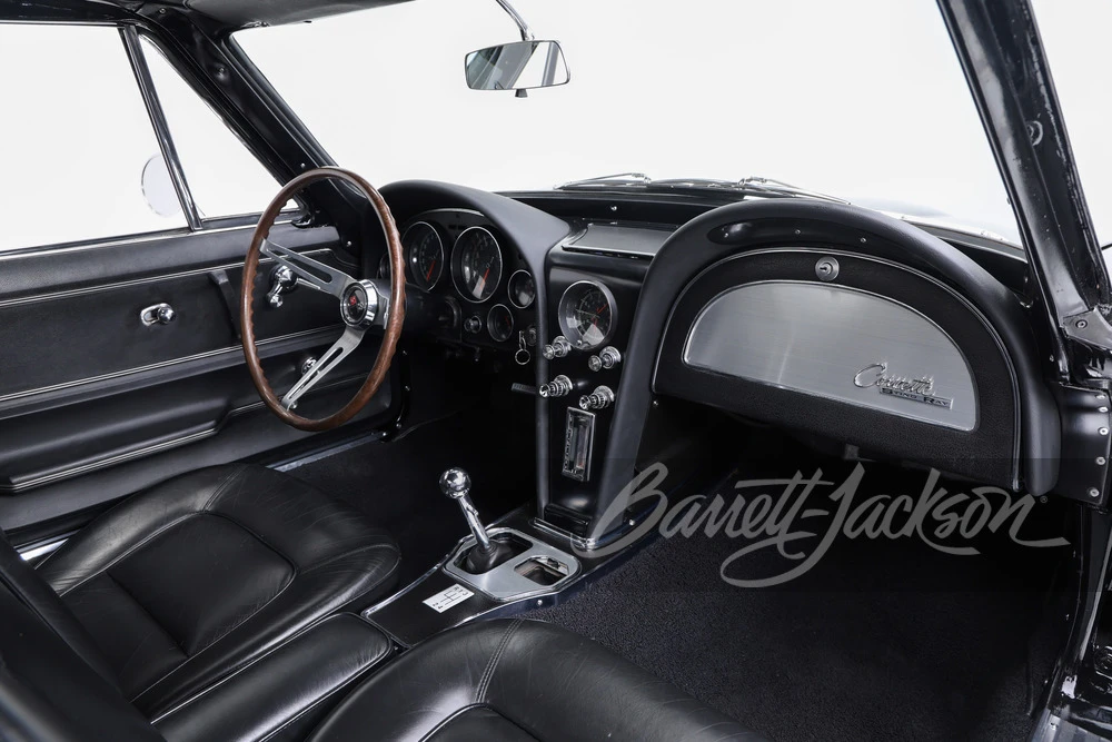 1965 Chevrolet Corvette C2 - Image 4 of 31
