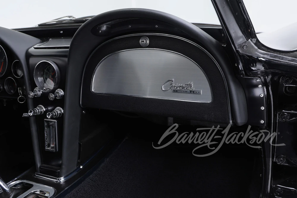 1965 Chevrolet Corvette C2 - Image 9 of 31