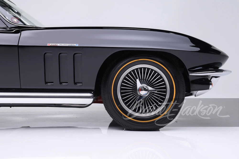 1965 Chevrolet Corvette C2 - Image 21 of 31