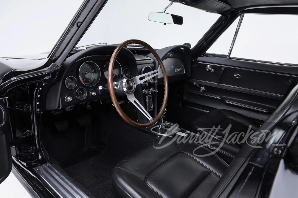 1965 Chevrolet Corvette C2 - Image 17 of 31