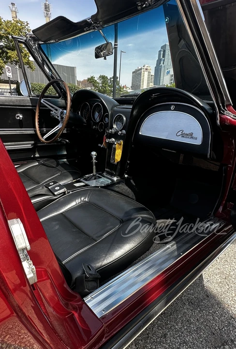 1965 Chevrolet Corvette C2 - Image 4 of 24